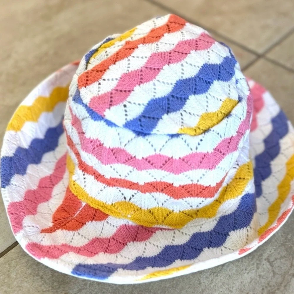 JANIE AND JACK STRIPED CROCHET BUCKET HAT